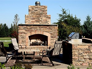 Designing an Outdoor Kitchen